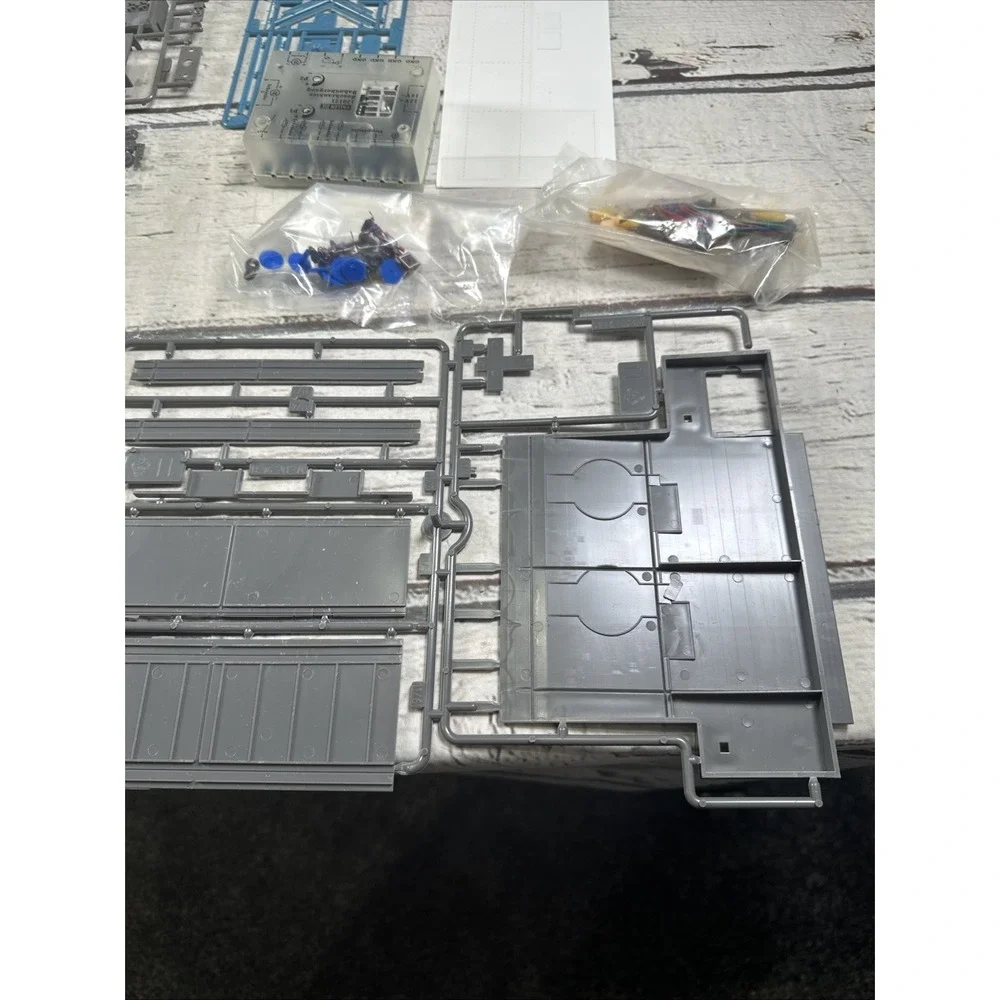 Faller Car System Start Set #161519 HO - Bahnubergang+LKW- New Old Stock OpenBox